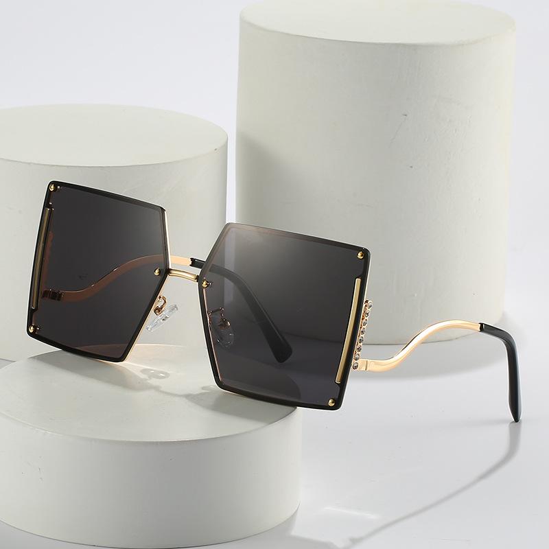 Sunglasses | Enobrelia Square Sunglasses  –  Womens Accessories Gold